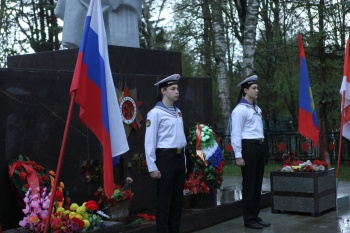 В сердцах людей войны не затухает эхо...
