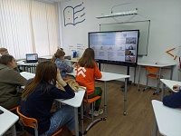 Лицеисты заводят полезные знакомства