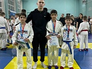 Выступать и побеждать