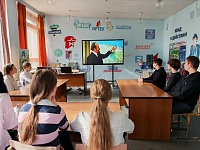Школьники Костромской области приступили  к занятиям по обновленному курсу  «Разговоры о важном»