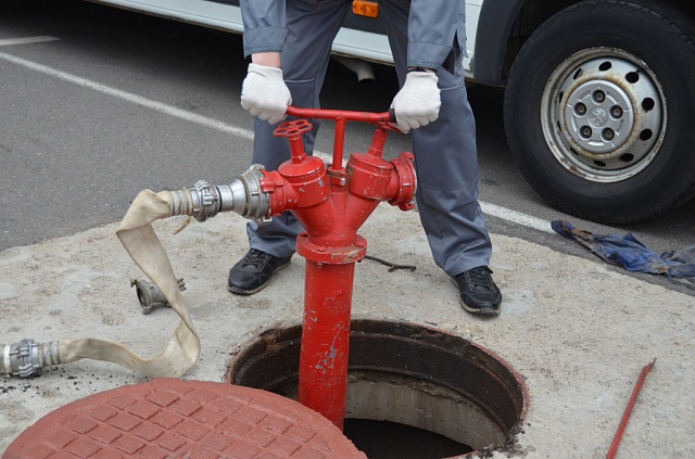Сергею Ситникову доложили об итогах проверки систем противопожарного водоснабжения