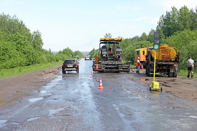 Галичские дорожники ведут ремонт автотрассы Судиславль-Галич-Чухлома