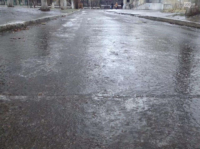 Вниманию автомобилистов: в Костромской области ожидается ухудшение дорожных условий, образование гололедицы