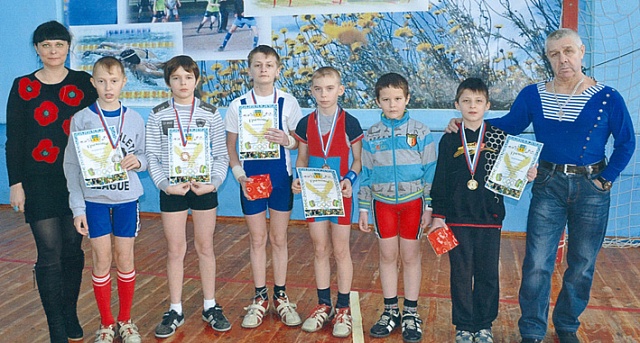Пять медалей у тяжелоатлетов Галича