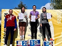 По беговым дорожкам -  к победам и здоровью